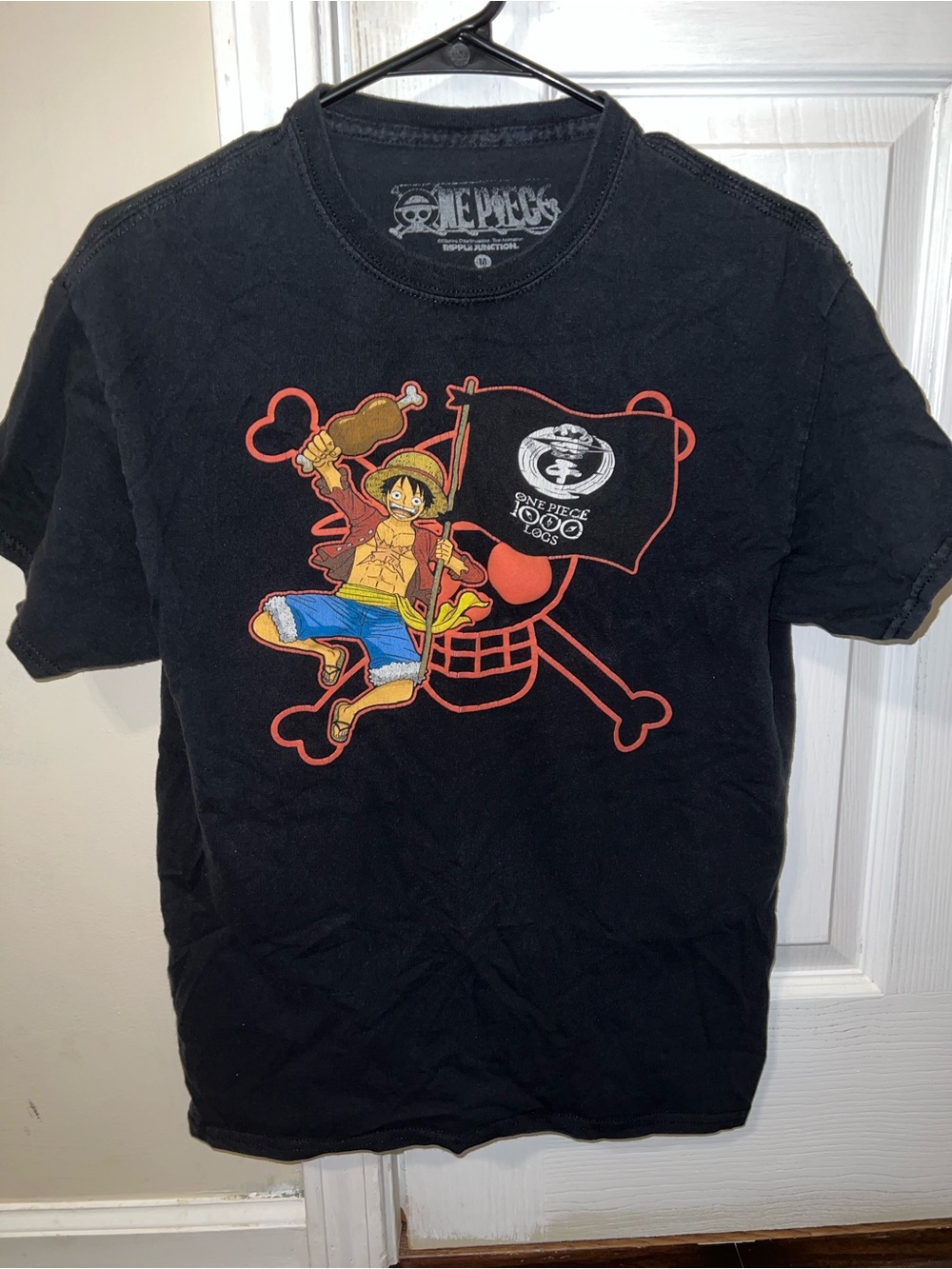 One Piece Black Graphic T-Shirt - Luffy Skull Logo